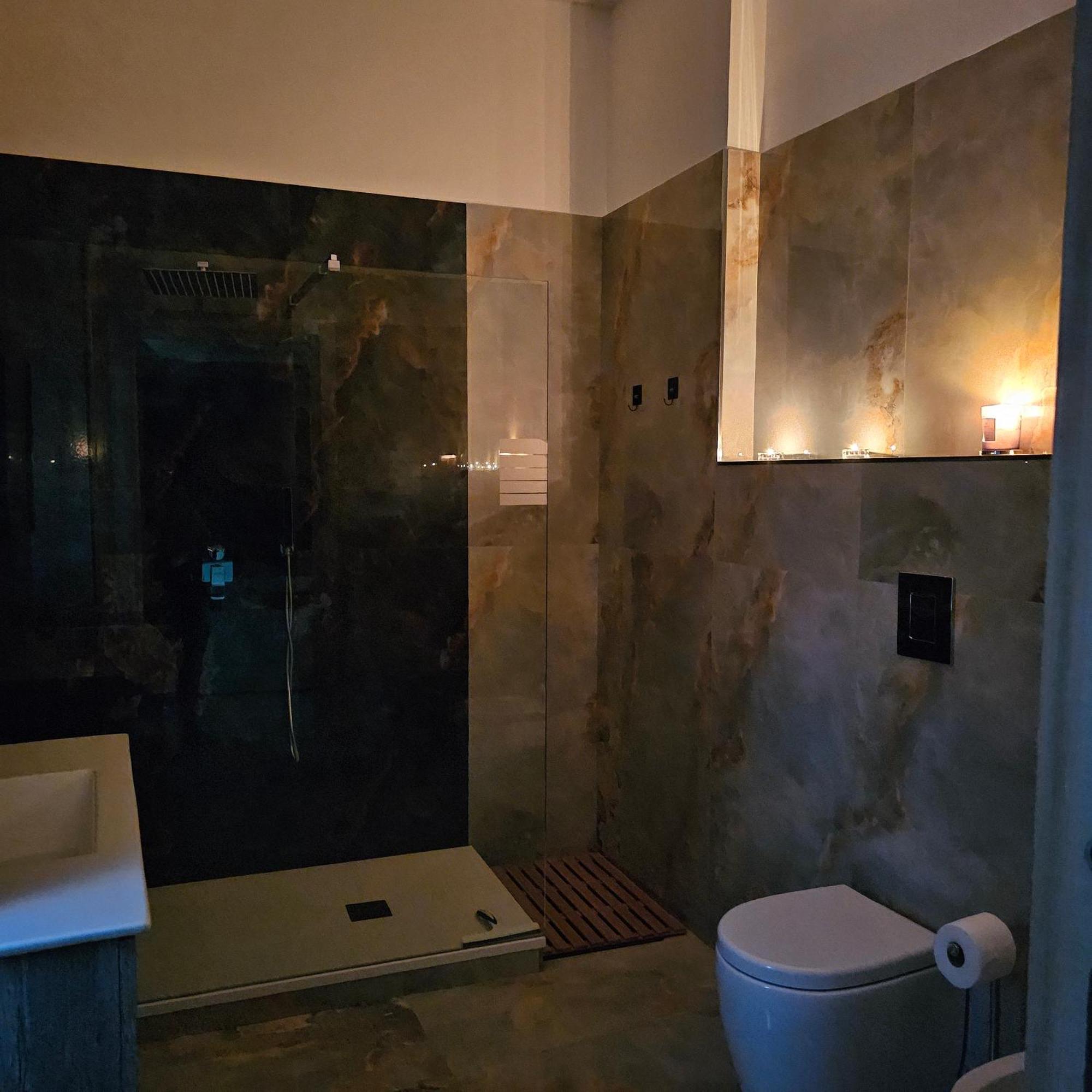 Da Tonino Luxury * Nápoles